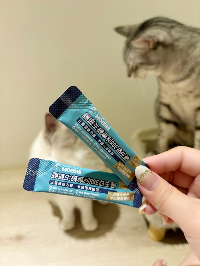 女人知己試用大隊,口碑行銷,部落客行銷,Moegis萌吉 腸道生機專利RBE益生菌,寵物益生菌,專利RBE益生元,專利蔬果酵素,小分子胜肽,藍藻粉,維持免疫力,幫助維持消化道機能,維持正常食慾,改變細菌叢生態,腸胃保健,犬貓適用